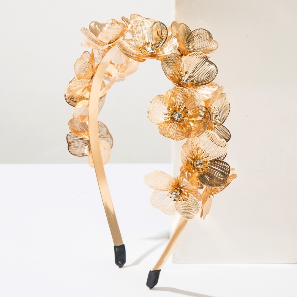 Wrap Ring Gold - Tiara Elegante de Flor Dourada para