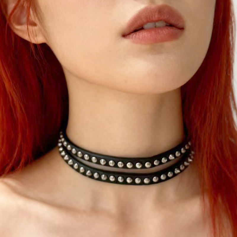 Punk jóias rebite gargantilha  - Women'S Accessories In The 90S avaliação e preço