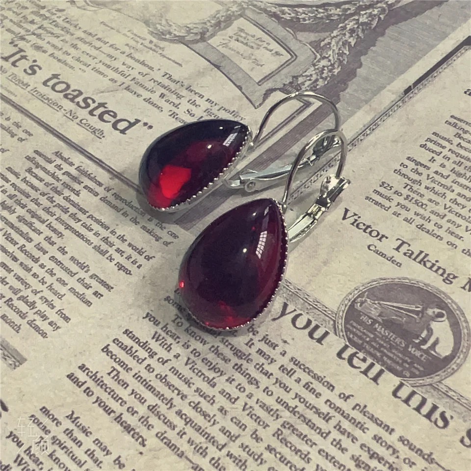 Gothic Vampire Blood Red Earri - Women'S Vampire Accessories avaliação e preço