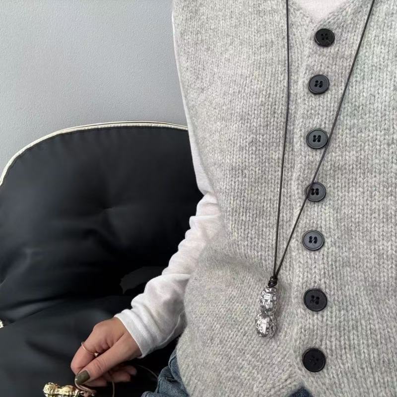 Colar de Pingente de Metal em  - Women Accessories Meaning avaliação e preço