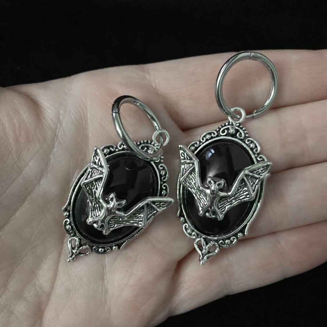 Brincos de morcego vampiro, jo - Women'S Vampire Accessories avaliação e preço