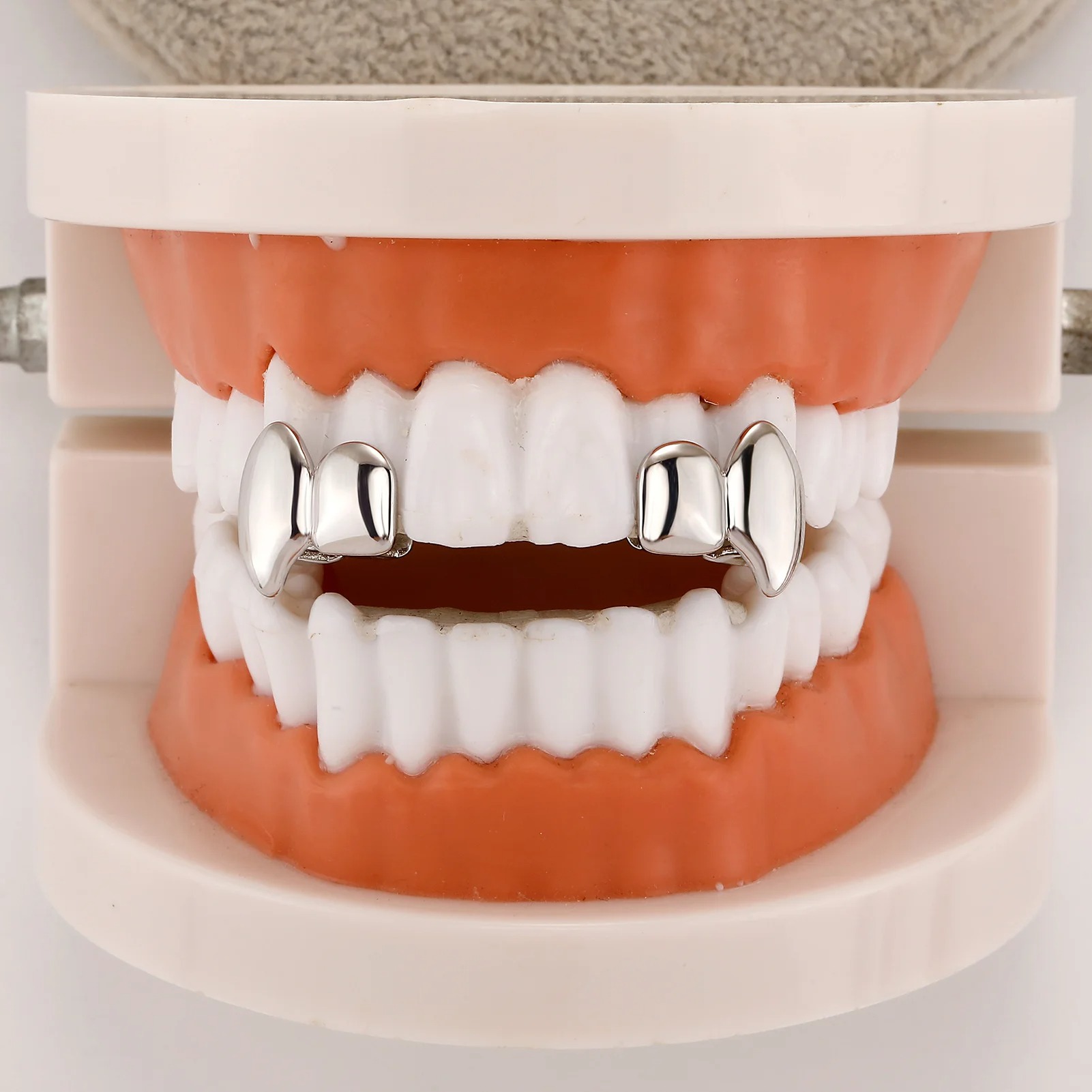 2PCS Grillz de Dentes Duplos d - Women'S Vampire Accessories avaliação e preço
